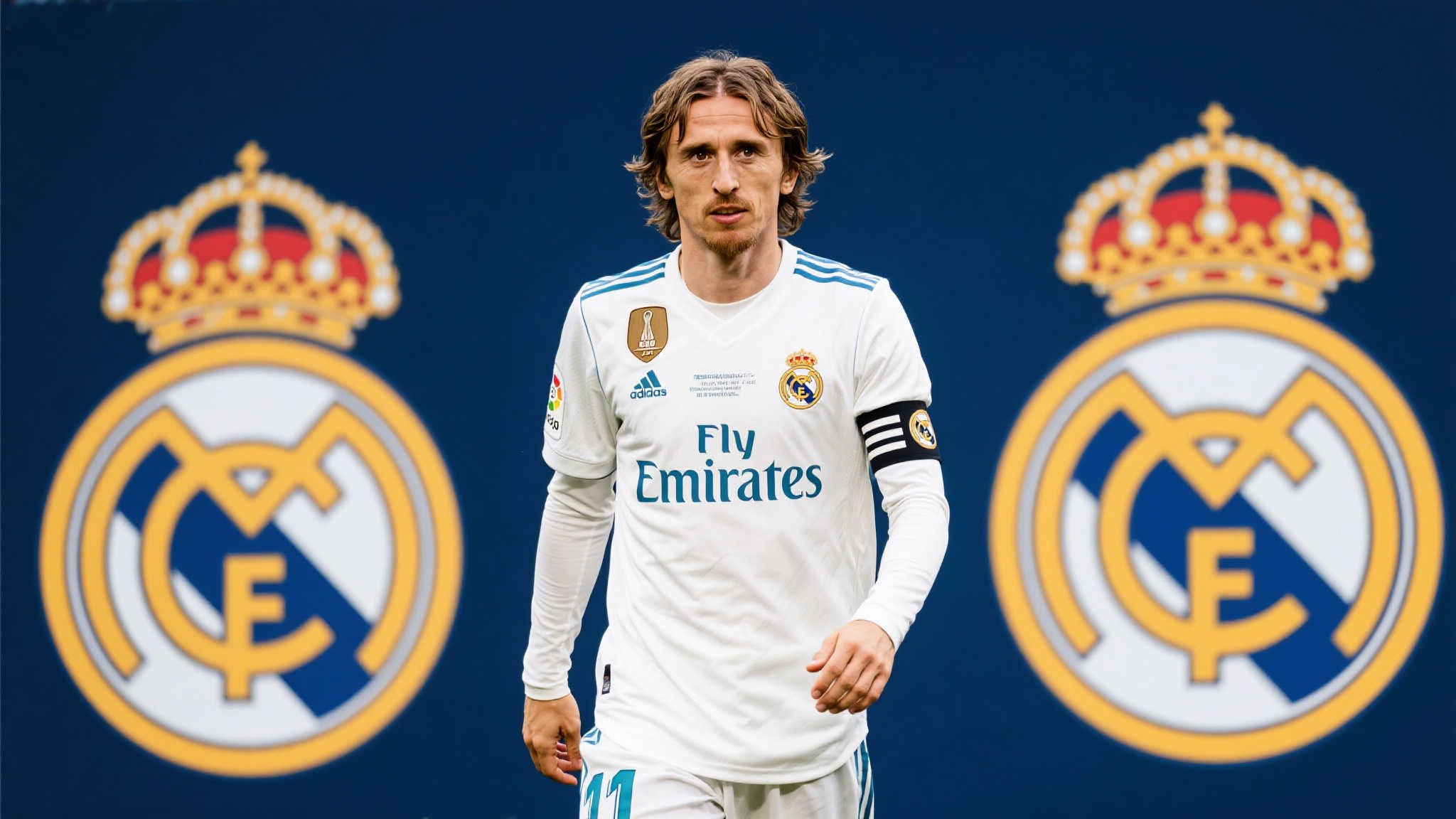 阿斯：阿隆索支持莫德里奇续约，薪资问题无碍合同进展