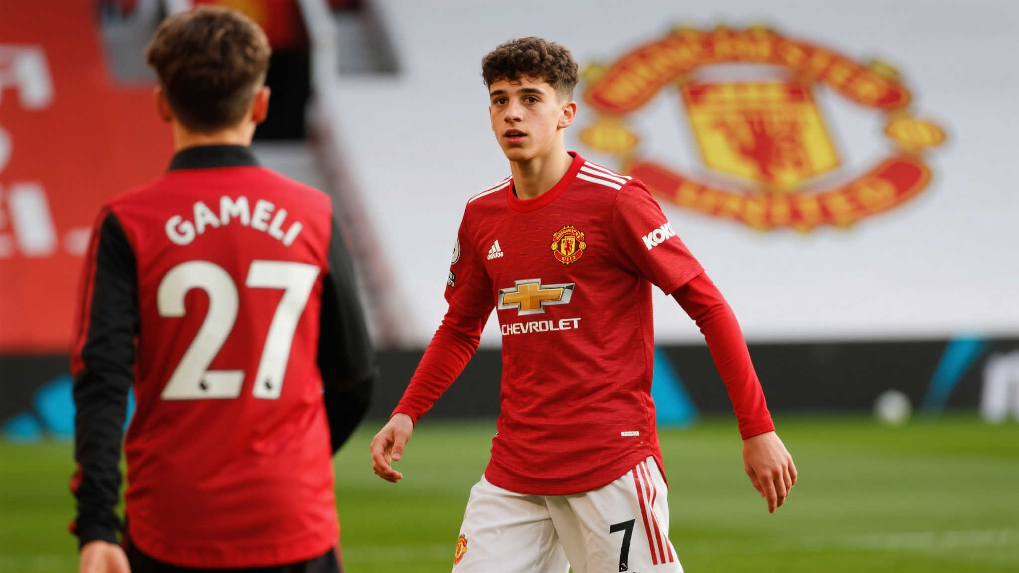 告别里尔4年征程!曼联前球员安赫尔-戈麦斯宣布离队 告别里尔4年征程!曼联前球员安赫尔-戈麦斯宣布离队