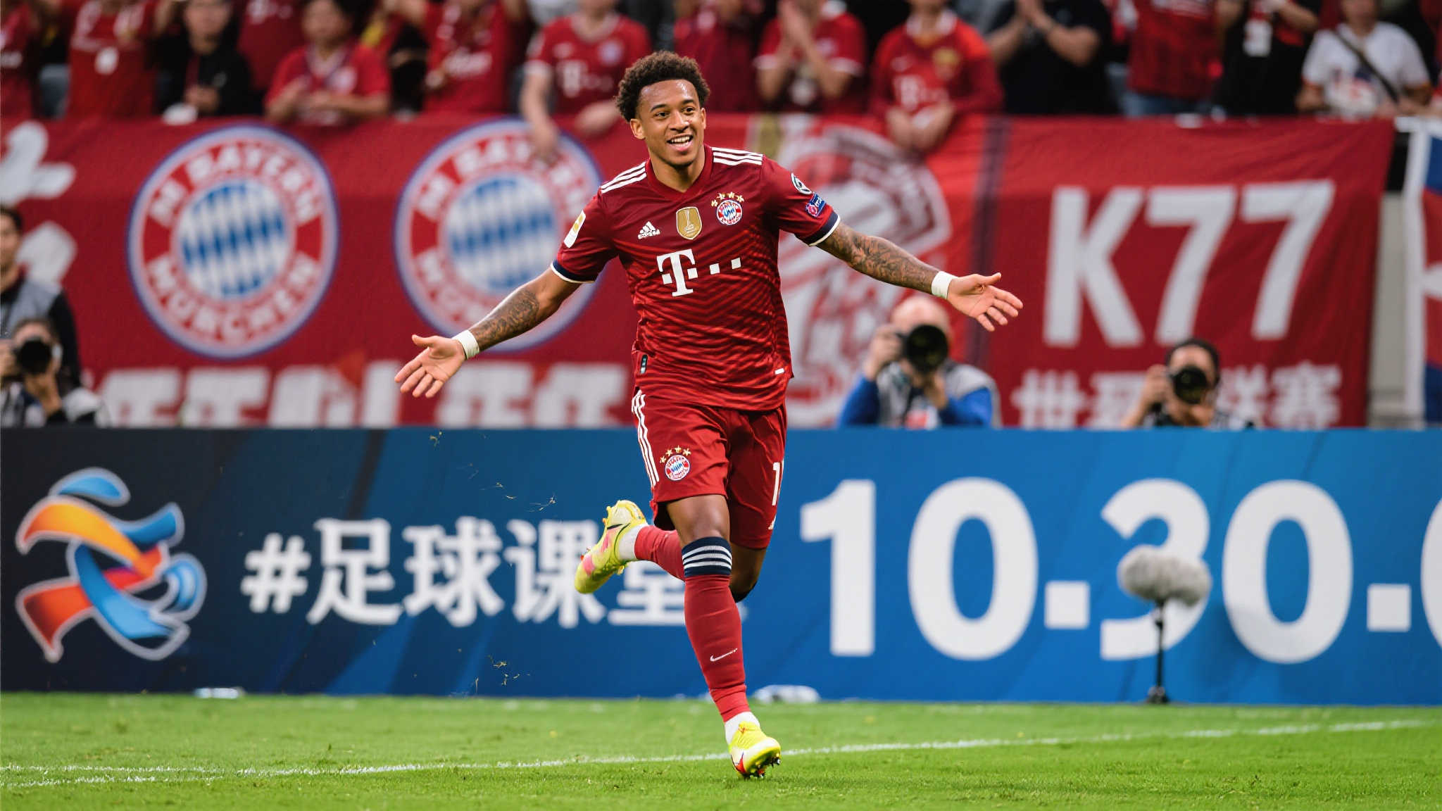 拜仁世俱杯首秀狂胜10球，K77双助攻闪耀悲喜夜